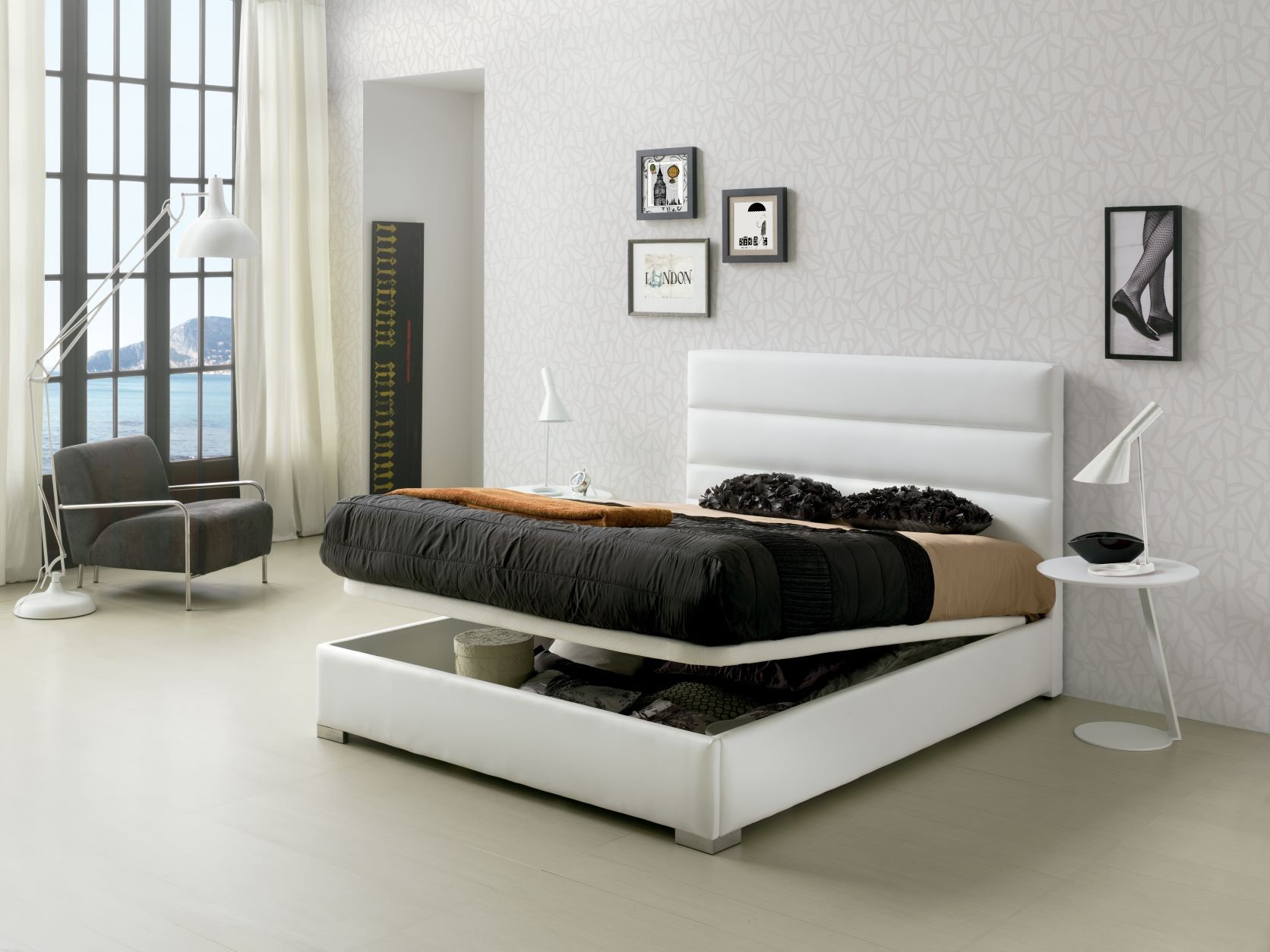 Estila Moderná kožená posteľ Lidia s čalúnením bielej farby s vysokým čelom a s úložným priestorom 90-180cm