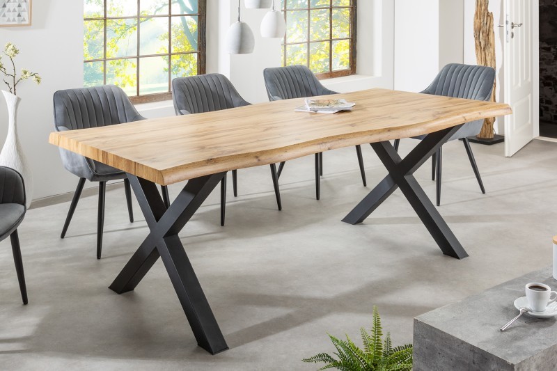 Estila Industriálny bledo hnedý jedálenský stôl Lynx z dreva s čiernymi nožičkami z kovu obdĺžnikový 180cm
