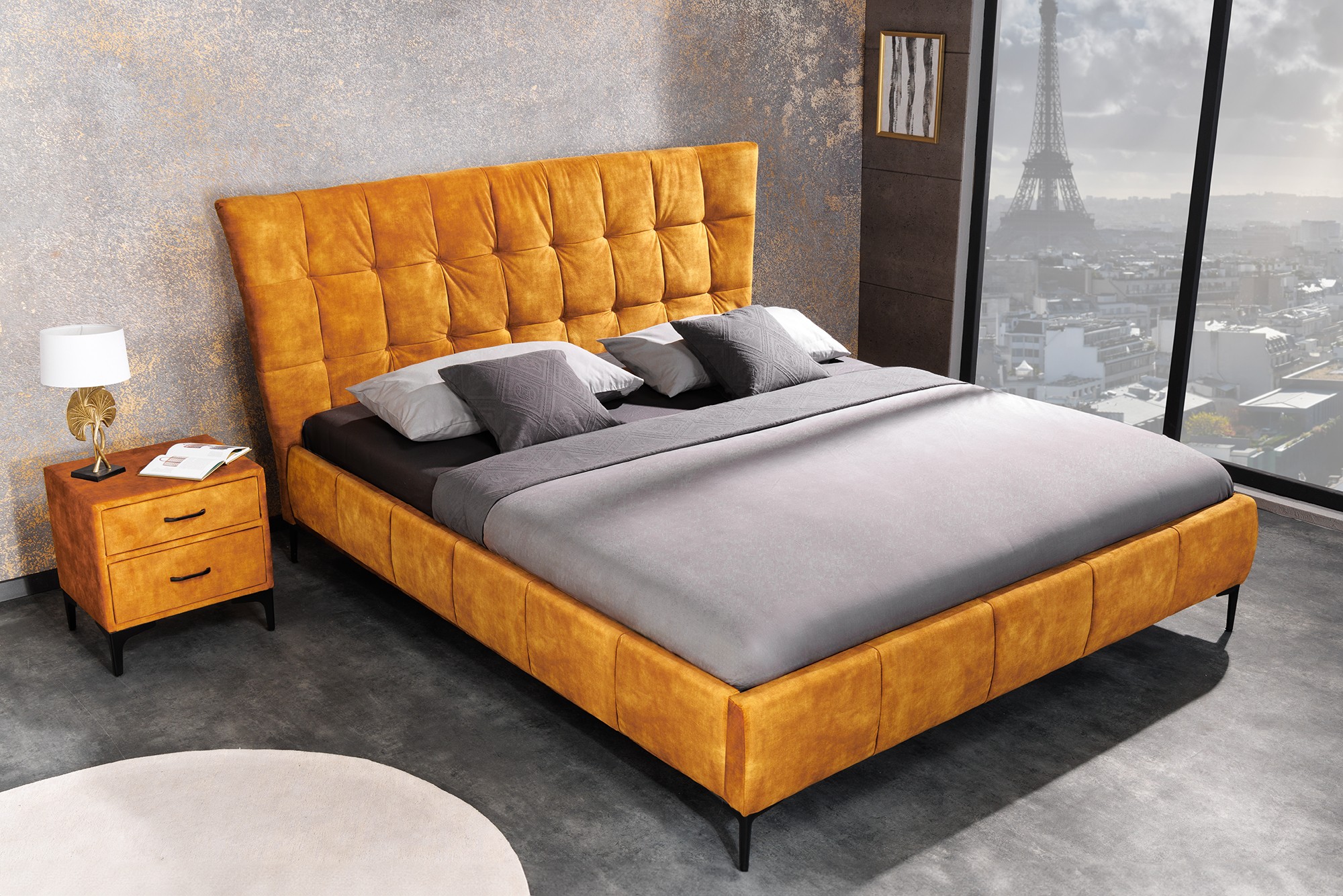 Estila Dizajnová manželská posteľ Velouria so žltým zamatovým čalúnením a čiernymi nožičkami 180x200cm