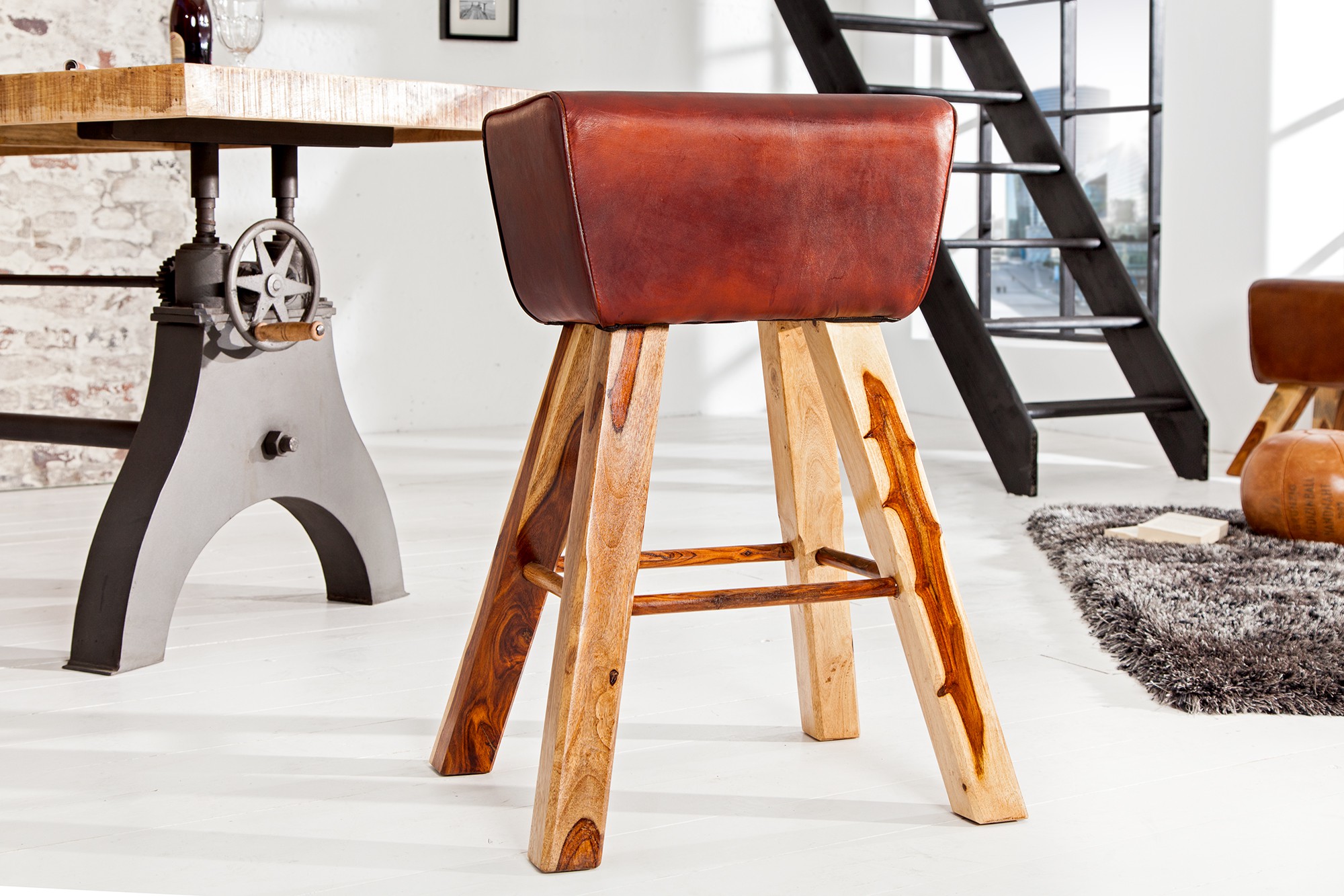 Estila Dizajnová moderná barová stolička