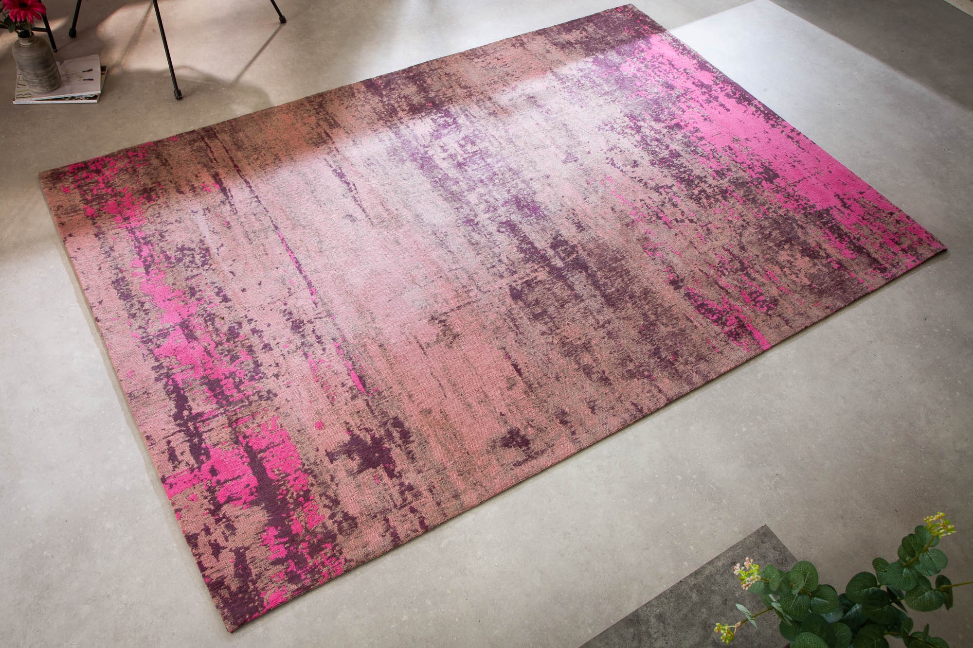 Estila Ružovo-béžový obdĺžnikový dizajnový koberec z bavlny Vernon 240cm