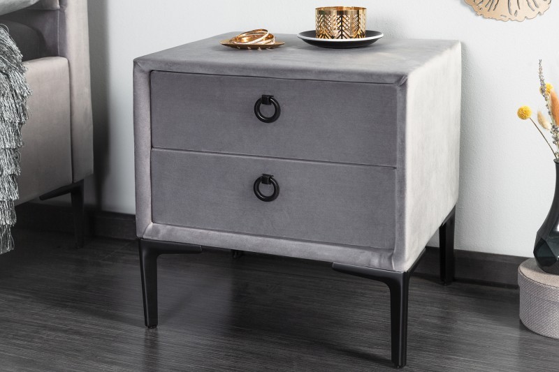 Estila Moderný nočný stolík Everson s poťahom sivej farbe s dvomi zásuvkami 45cm