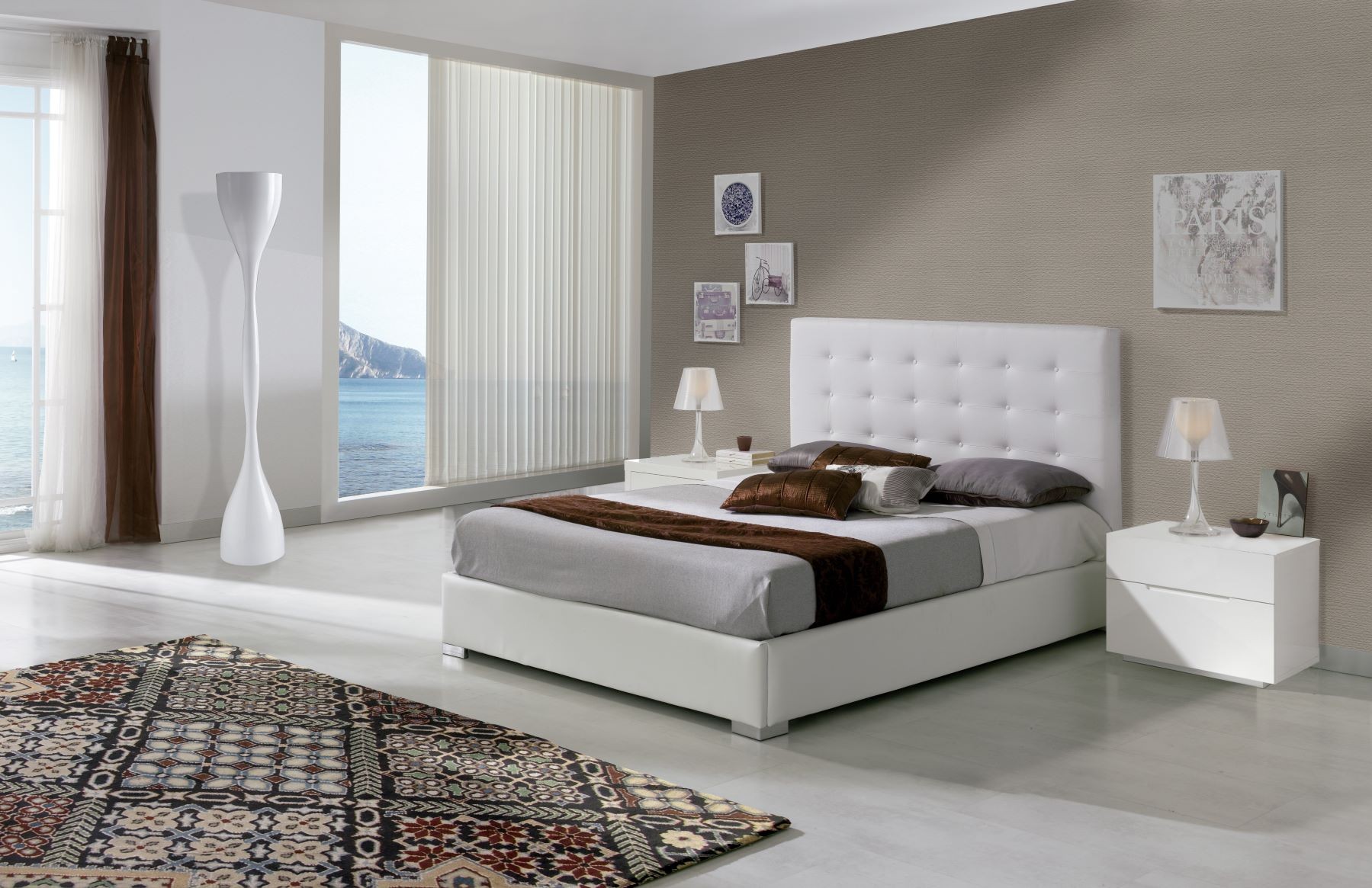 Estila Kožená dizajnová posteľ Eva s vysokým čelom s chesterfield prešívaním bielej farby 90-180cm