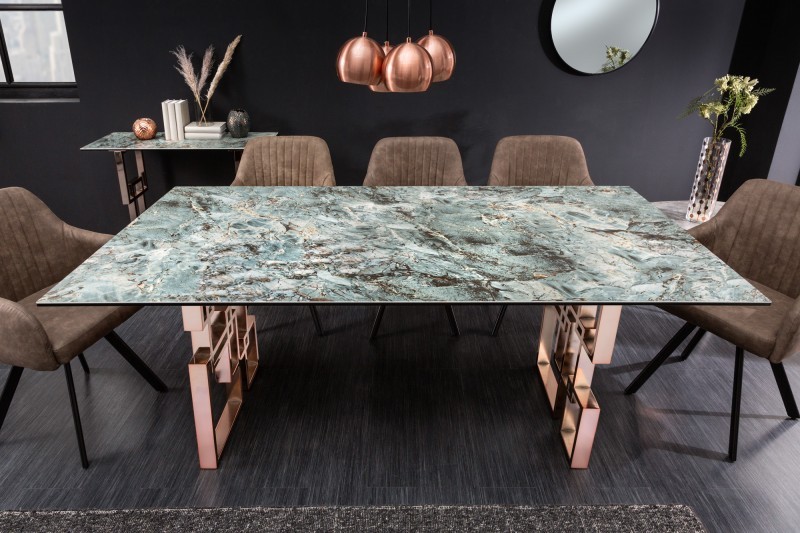 Estila Art-deco obdĺžnikový jedálenský stôl Ariana s tyrkysovo modrou vrchnou doskou s mramorovým vzhľadom a ružovou podstavou 200cm