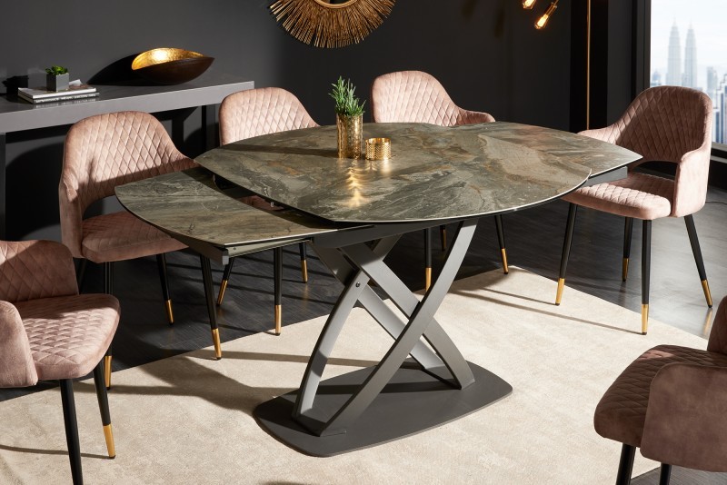 Estila Jedálenský stôl Lutz II v modernom štýle s čiernou kovovou konštrukciou a keramickou vrchnou doskou s mramorovou imitáciou 190cm