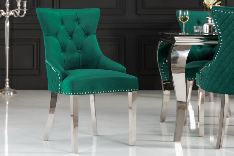 Estila Zámocká štýlová jedálenská stolička Eleanor so zamatovým smaragdovozeleným čalúnením a striebornými nohami 94cm