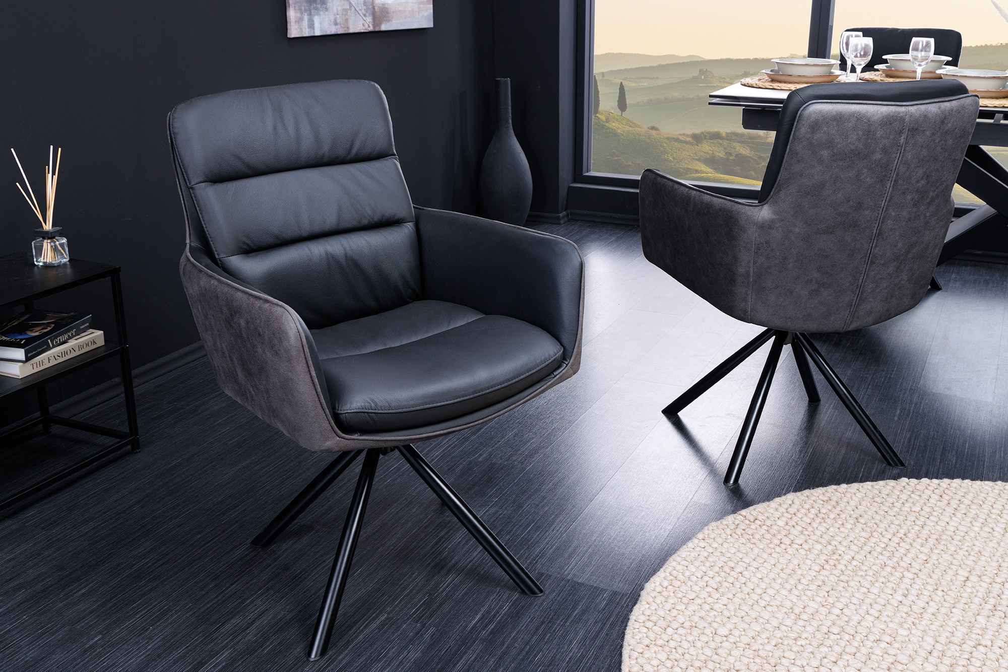 Estila Moderná industriálna otočná kožená stolička Coiro s kovovými nožičkami antracitová čierna 90 cm