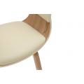 Dizajnová škandinávska jedálenská stolička Ecco s krémovým koženým poťahom a svetlým hnedým dubovým rámom 62 cm