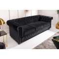 Dizajnová zamatová čierna trojmiestna sedačka Maya s chesterfield prešívaním s okrúhlymi čiernymi nožičkami 205 cm