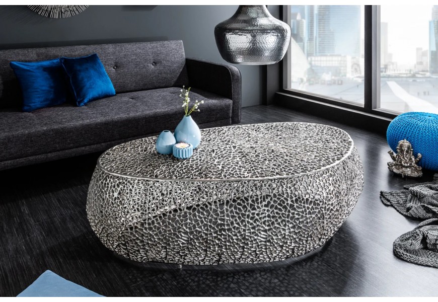 Moderný glamour oválny kovový strieborný konferenčný stolík Hoja s dizajnom bunkovej štruktúry listov organického tvaru