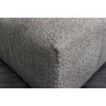 Moderná obdĺžniková dvojmiestna sivá bouclé taburetka Queen s prešívaním a čalúnením 118 cm