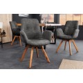 Dizajnová moderná otočná jedálenská stolička Gothenborg so sivým buklé čalúnením a hnedými dubovými nohami 61 cm