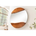 Dizajnové masívne okrúhle nástenné zrkadlo Mammut s asymetrickým rámom z akáciového dreva v medovej hnedej farbe 100 cm