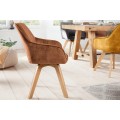 Modern&aacute; dizajnov&aacute; otočn&aacute; jed&aacute;lensk&aacute; stolička Caballet s opierkami na ruky s hned&yacute;m zamatov&yacute;m poťahom a bukov&yacute;mi nohami 62 cm