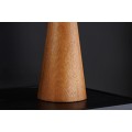 Dizajnová okrúhla masívna stolná lampa Fungi z akáciového dreva v hnedej farbe s oblým tienidlom a kužeľovou podstavou 37 cm