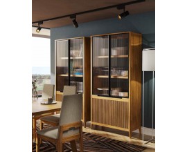 Luxusn&aacute; modern&aacute; obdĺžnikov&aacute; vitr&iacute;na Tallin s vr&uacute;bkovan&yacute;m sklom so &scaron;tyrmi dvierkami 200 cm 