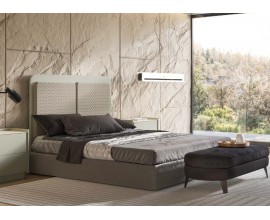 Luxusn&aacute; modern&aacute; manželsk&aacute; posteľ Tallin s dreven&yacute;m čelom a čal&uacute;nen&yacute;m r&aacute;mom 190 cm