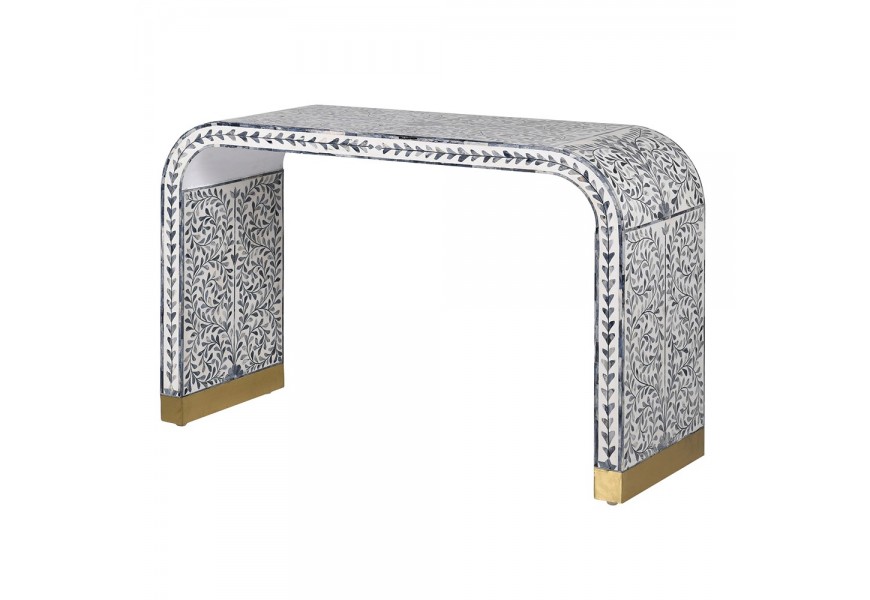 Orientálny obdĺžnikový konzolový stolík Daytona v bielo modrej farbe s intarziou z byvolej kosti s technikou bone inlay s mangovým drevom so zaoblenými rohmi s mosadznými detailmi a florálnym vzorom