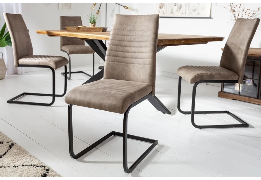 Industri&aacute;lna jed&aacute;lensk&aacute; stolička Gristol s b&eacute;žov&yacute;m poťahom 93cm