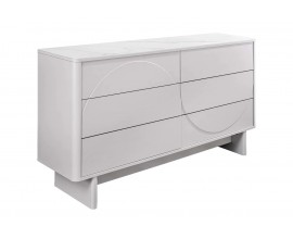 Dizajnová art deco biela komoda Savonia s mramorovou doskou a šiestimi zásuvkami s minimalistickým reliéfom vlny 150 cm