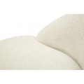 Dizajnov&eacute; modern&eacute; kreslo Berry s bielym ply&scaron;ov&yacute;m poťahom a zaoblenou chrbtovou opierkou 81 cm
