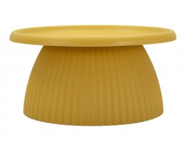 Dizajnov&yacute; modern&yacute; okr&uacute;hly konferenčn&yacute; stol&iacute;k Corralejo v žltej farbe s vrchnou doskou so zaoblen&yacute;mi vyv&yacute;&scaron;en&yacute;mi okrajmi a mohutnou nohou s vertik&aacute;lnym dr&aacute;žkovan&yacute;m reli&eacute;fom
