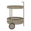 Modern&yacute; okr&uacute;hly kovov&yacute; b&eacute;žov&yacute; serv&iacute;rovac&iacute; voz&iacute;k Satre na kolieskach s tenkou dlhou &uacute;chytkou a poličkou 61 cm