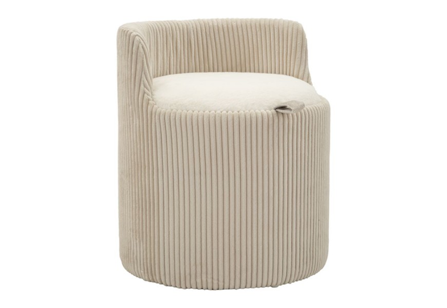 Moderná škandinávska béžová taburetka Shelly okrúhleho tvaru s úložným priestorom pod sedadlom s plyšovým poťahom s vertikálnym prešívaním s rebrovaným dizajnom bez nožičiek s nízkou opierkou