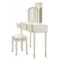 Klasick&yacute; obdĺžnikov&yacute; toaletn&yacute; stol&iacute;k Isabelle s taburetkou v bielej farbe s kovov&yacute;mi detailmi a tromi zrkadlami 135 cm 