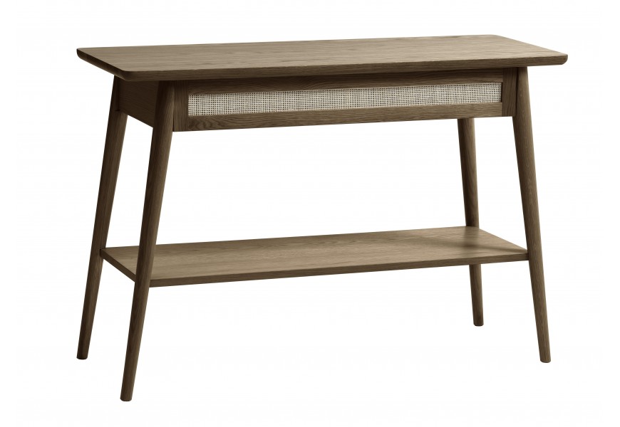 Škandinávsky obdĺžnikový konzolový stolík Aarhus s doskou so zaoblenými rohmi a šikmými nohami s policou a zásuvkou so svetlým ratanovým výpletom z dubového dreva v tmavom hnedom prevedení v severskom štýle