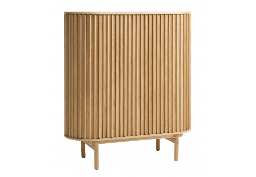 Luxusná retro barová skrinka Roskilde z dubového dreva v hnedej farbe v oválnom tvare s vrúbkovaným posuvným korpusom s dvomi policami a zásuvkou