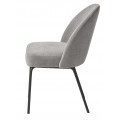 Modern&aacute; čal&uacute;nen&aacute; jed&aacute;lensk&aacute; stolička Zila so ženilkov&yacute;m poťahom v svetlej sivej farbe a čiernymi kovov&yacute;mi nohami 84 cm