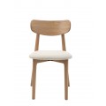 &Scaron;kandin&aacute;vska mas&iacute;vna jed&aacute;lensk&aacute; stolička Signe so svetl&yacute;m hned&yacute;m dubov&yacute;m r&aacute;mom a bielym bukl&eacute; poťahom 81 cm