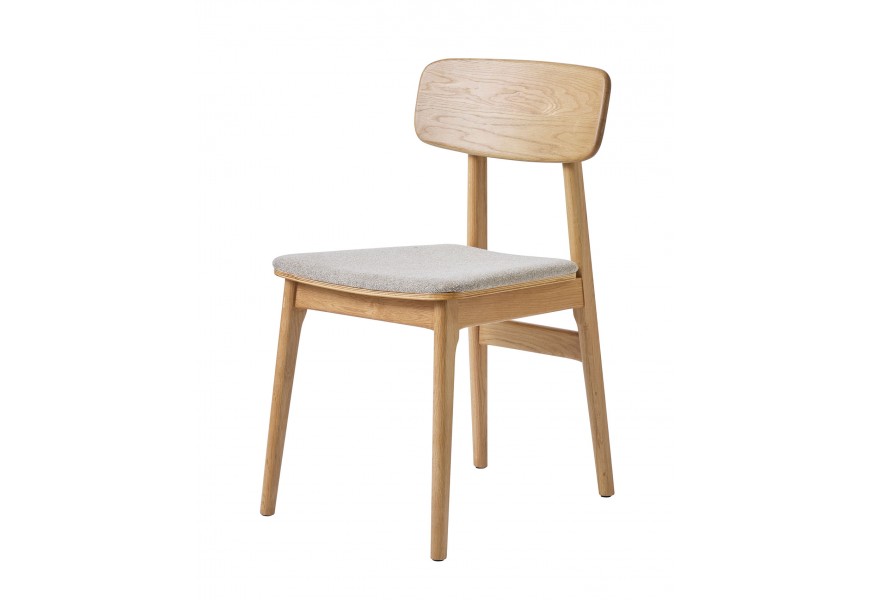 Moderná masívna jedálenská stolička Vimo s konštrukciou z dubového dreva v prírodnom svetlom hnedom prevedení s priznanou kresbou letokruhov a čalúneným sedadlom s buklé poťahom v bielej a béžovej farbe s melírovaným efektom