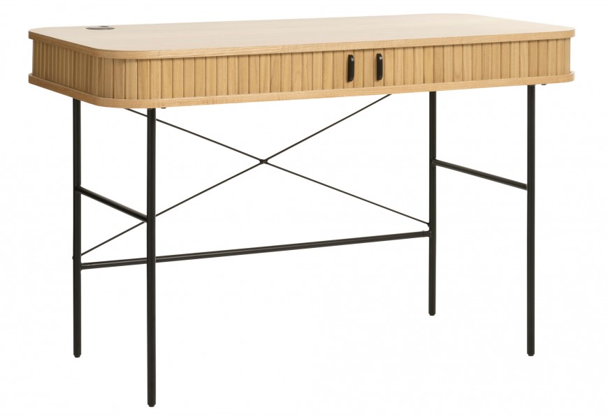 Retro industriálny obdĺžnikový písací stôl Bornholm v svetlej hnedej dubovej farbe s úložným priestorom s posuvnými dvierkami s lamelovým dizajnom s úchytkami a podstavou z kovu v čiernej farbe