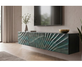 Dizajnov&yacute; mas&iacute;vny n&aacute;stenn&yacute; TV stol&iacute;k Cumbria s tromi dvierkami s reli&eacute;fom s mot&iacute;vom vlny v tyrkysovej farbe 160 cm