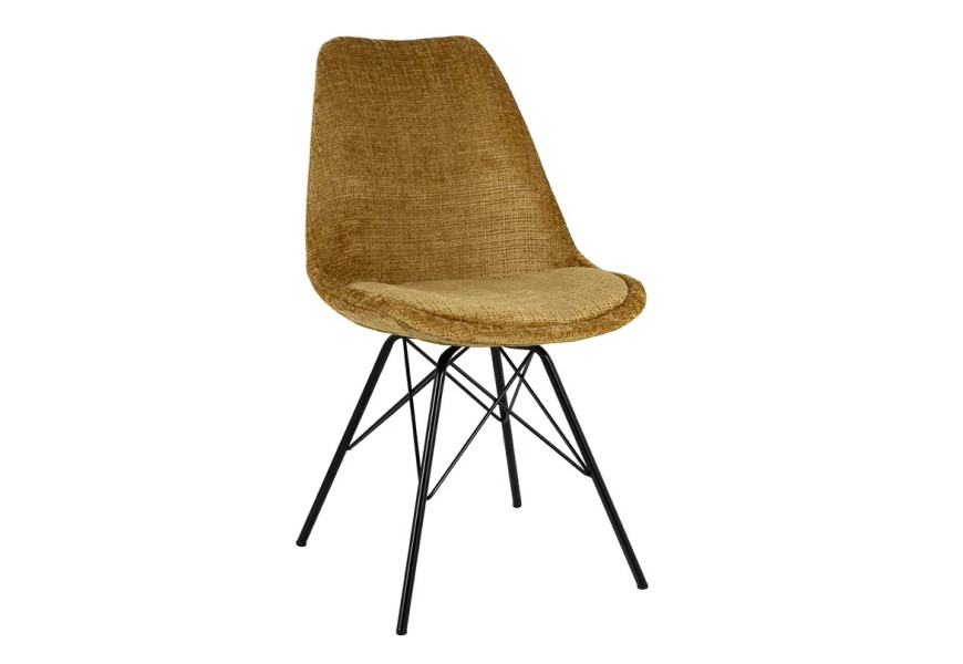 Retro dizajnová čalúnená jedálenská stolička Scandinavia so ženilkovým poťahom v horčicovej žltej farbe so zamatovým leskom a výraznou štruktúrou s ergonomicky tvarovanou opierkou a podstavou z kovu v čiernej farbe so štyrmi nohami a diagonálnymi výstuhami
