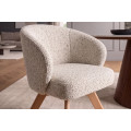 Dizajnov&aacute; &scaron;kandin&aacute;vska otočn&aacute; jed&aacute;lensk&aacute; stolička Aston s mel&iacute;rovan&yacute;m b&eacute;žov&yacute;m čal&uacute;nen&iacute; a svetlohned&yacute;mi dubov&yacute;mi nohami 60 cm