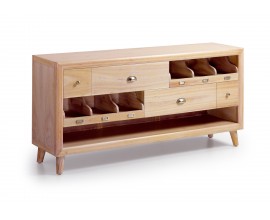 Masívny TV stolík so zásuvkami a odkladacím priestorom Bromo je vyrobený z exotického dreva Mindi