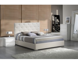 Dizajnová manželská posteľ s čalúnením z eko-kože s chesterfield prešívaním