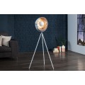 Origin&aacute;lna modern&aacute; stojaca lampa Studio 140cm biela/strieborn&aacute;