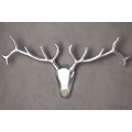 Extravagantná moderná dekoračná jelenia hlava 90cm strieborná