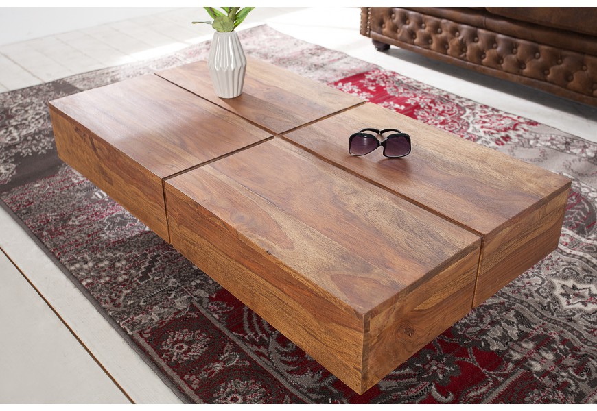 Moderný a kvalitne spracovaný stolík z masívneho dreva Sheesham