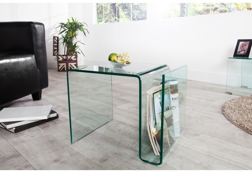 Minimalistický sklený stolík do moderných a dizajnových priestorov