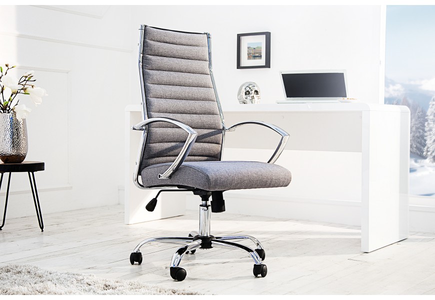 Štýlové moderné kancelárske kreslo Big Deal so sivým čalúnením a kovovou konštrukciou na koliečkach