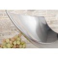 Moderná dizajnová strieborná misa Abstract s asymetrickou siluetou z kovu 25 cm