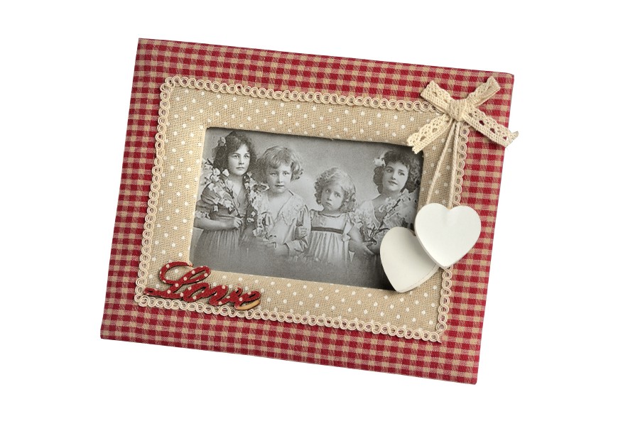 &Scaron;t&yacute;ov&yacute; r&aacute;mik na fotografiu LOVE - podlhovast&yacute;