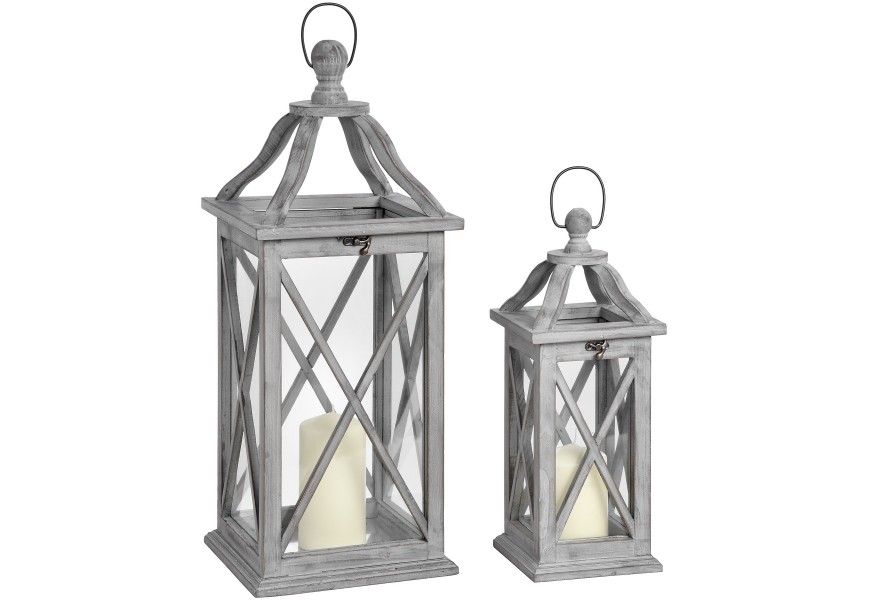 Set dvoch šedých drevených lampášov