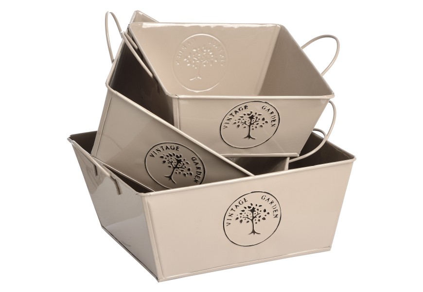 Vintage z&aacute;hr&aacute;dn&yacute; set troch &scaron;tvorcov&yacute;ch kochl&iacute;kov