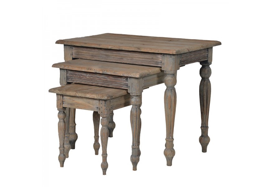Dizajnový set troch vintage stolíkov KOLONIAL zo svetlého masívneho dreva